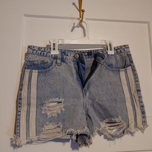 Boohoo Tall Light Blue Ripped Jean Booty Shorts w White Stripes - Sized 4